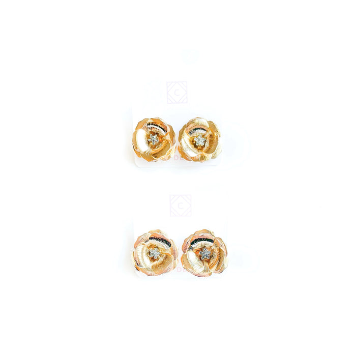 Gold Holiday Flower Stud